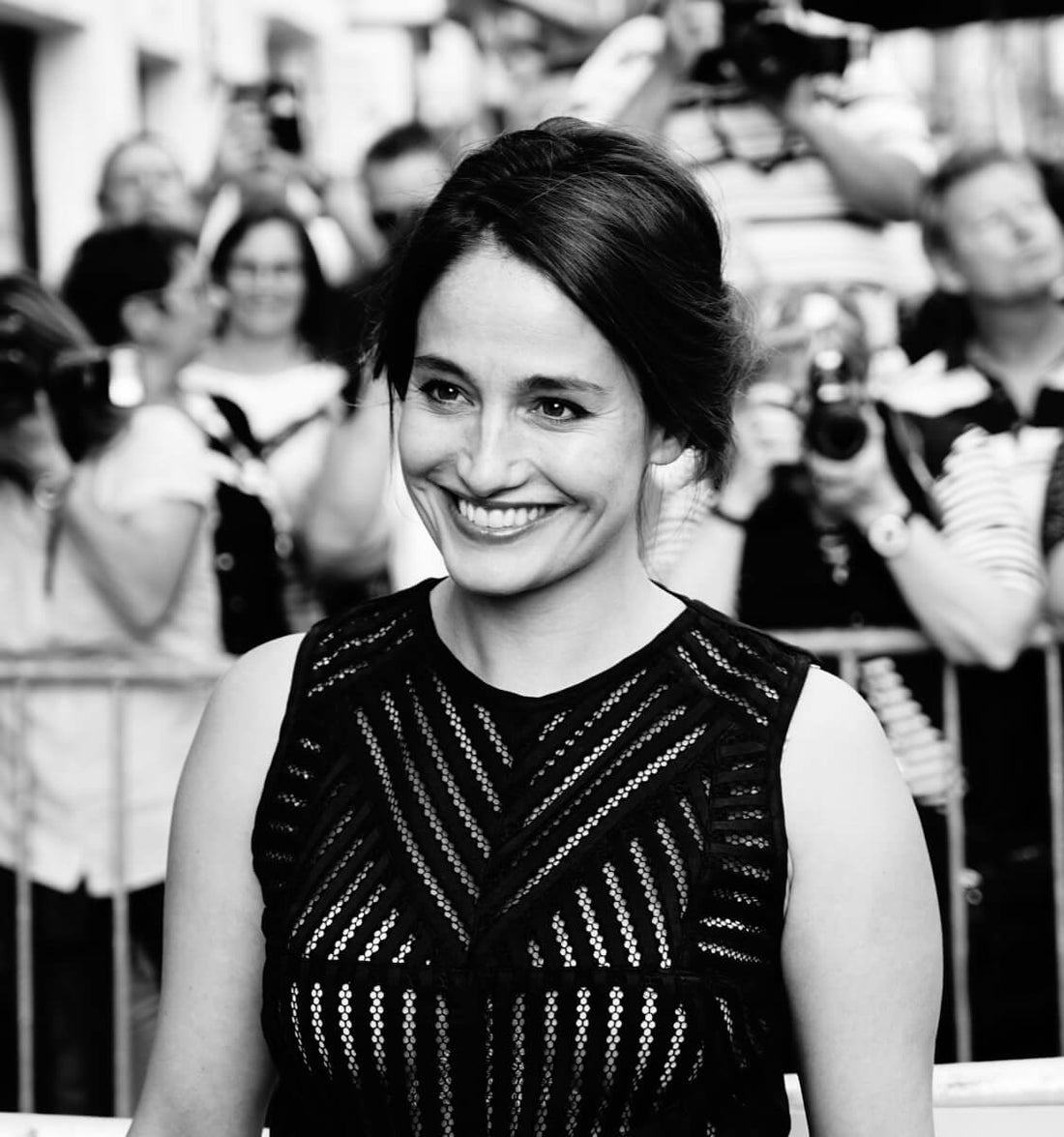 Press - Marie Gillain wears Christine Phung pieces at the movie Festival of Angoulême