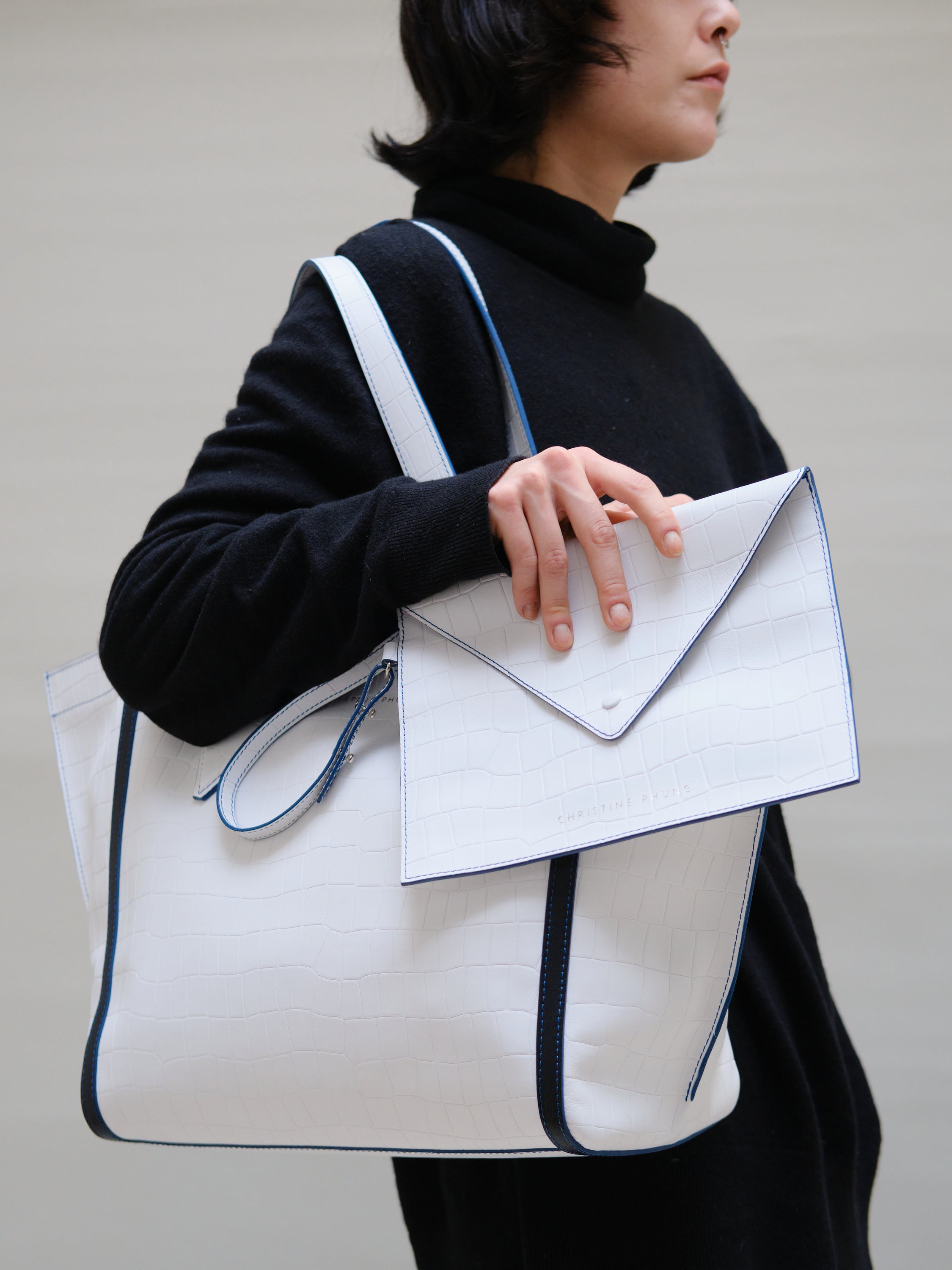 L WHITE CROCODILE TOTE BAG