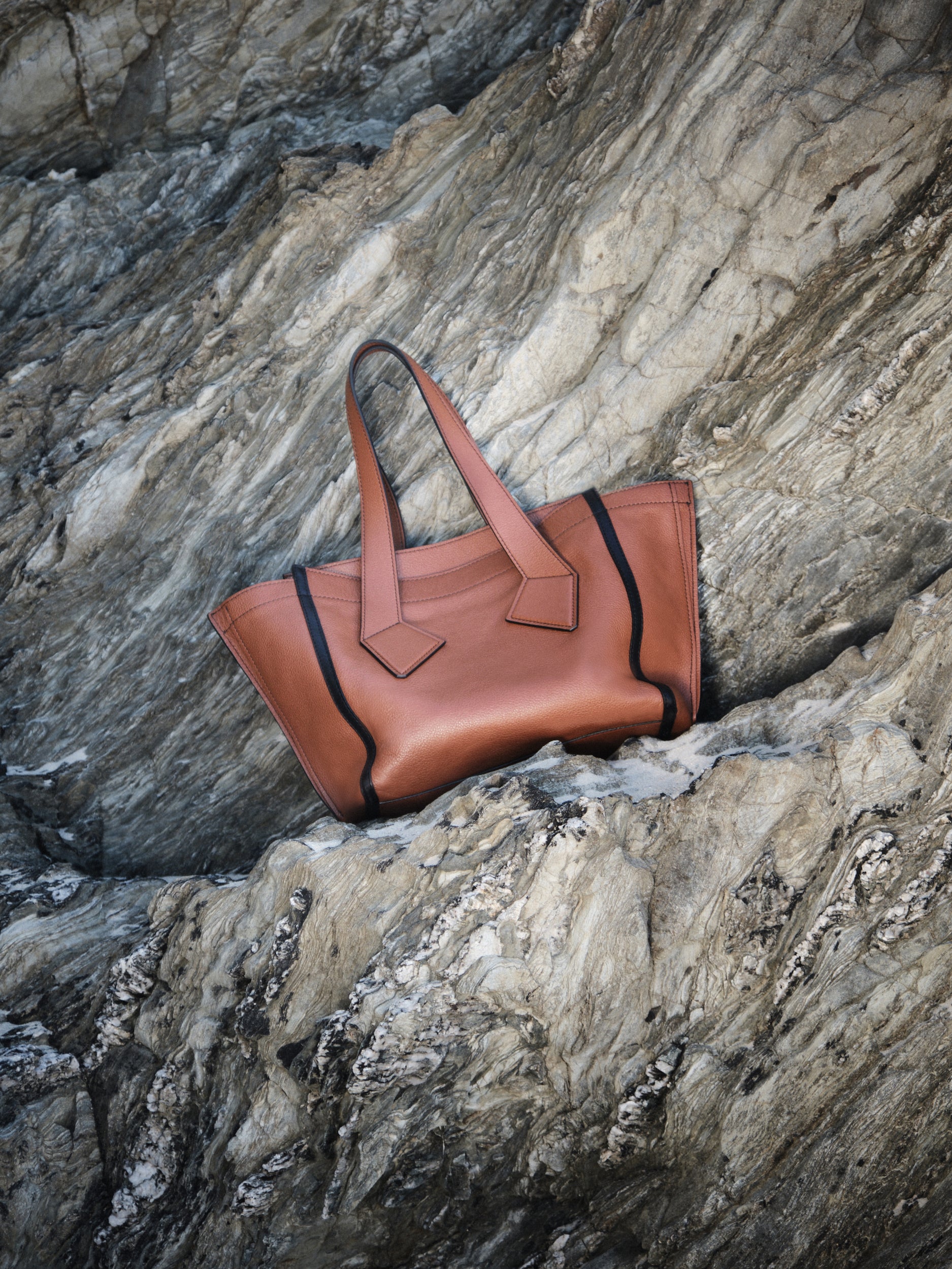 03 Duo Leather Tote Bag and Black Pool Bag PRE-ORDER