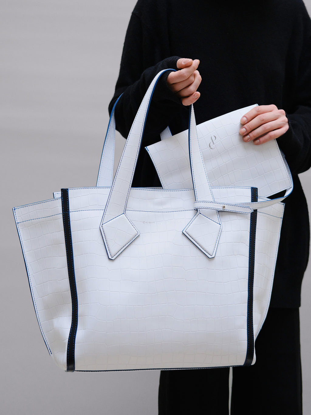 L WHITE CROCODILE CABAS