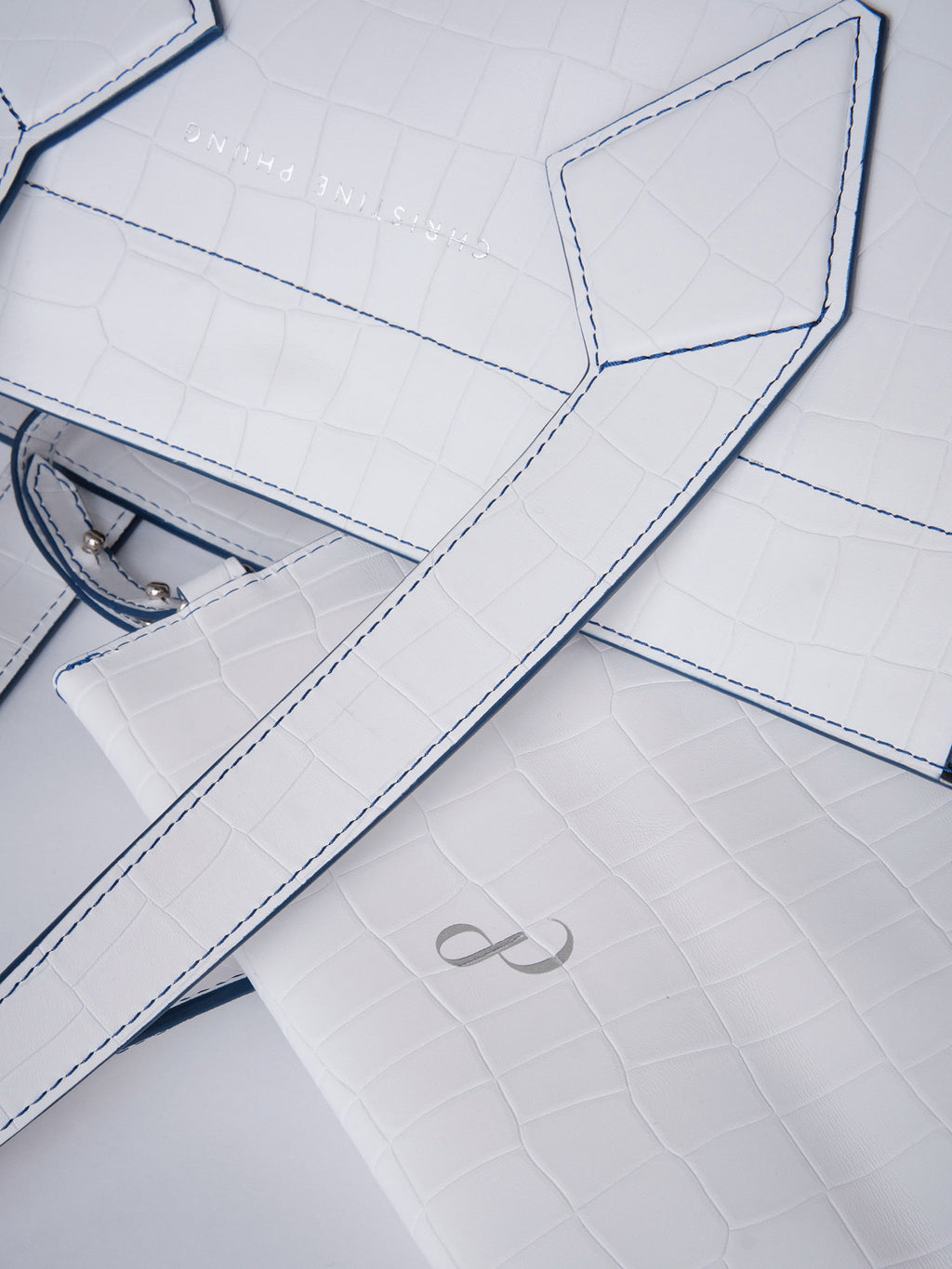 L WHITE CROCODILE CABAS