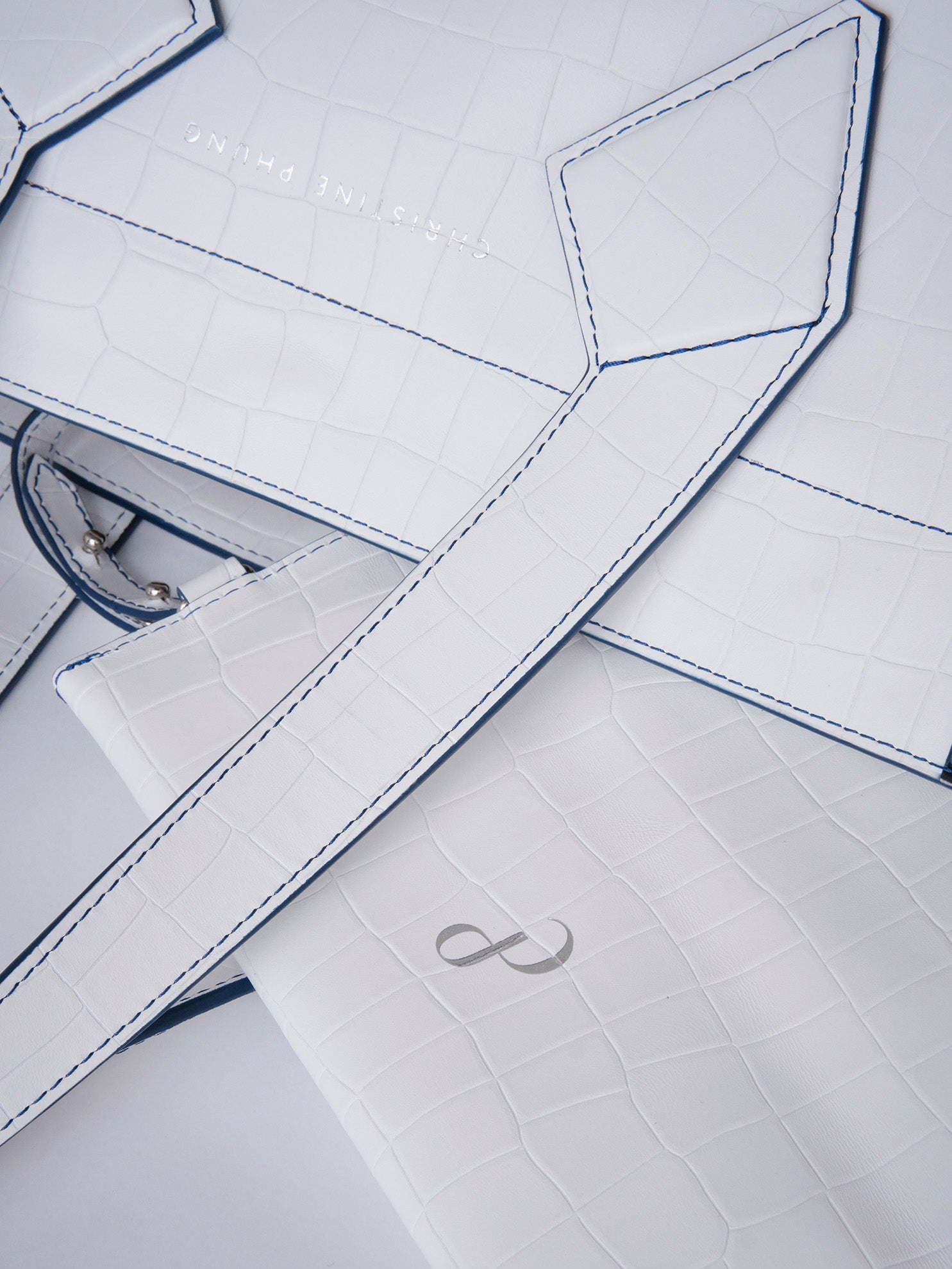 L WHITE CROCODILE CABAS