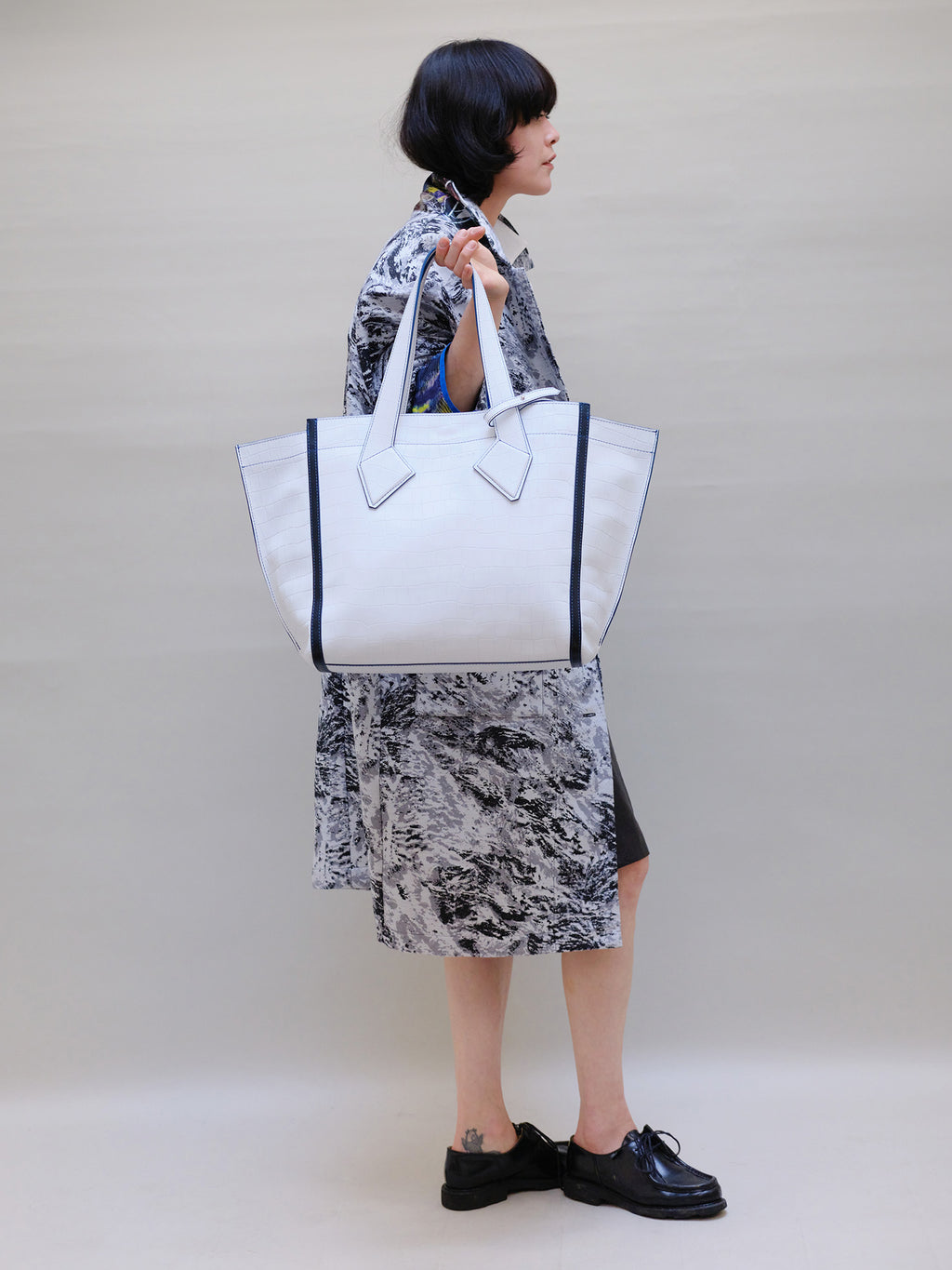 SAC CABAS L BLANC CROCO