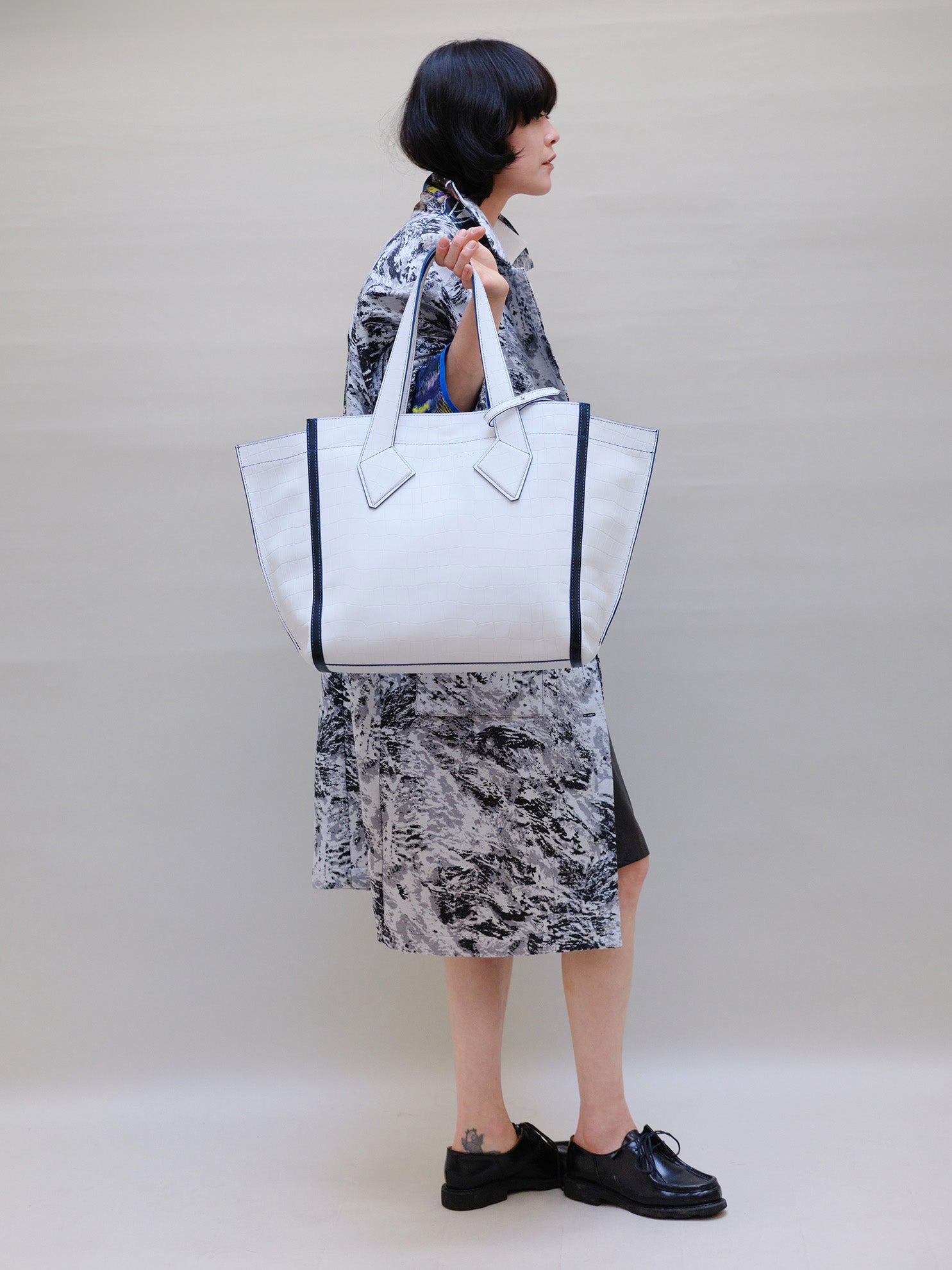 SAC CABAS L BLANC CROCO