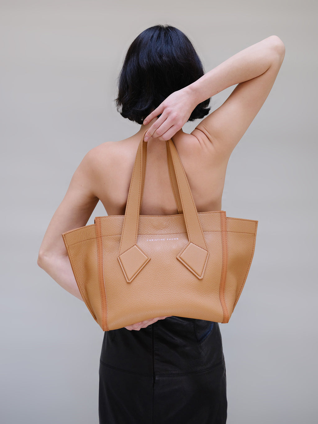 M BEIGE TOTE BAG