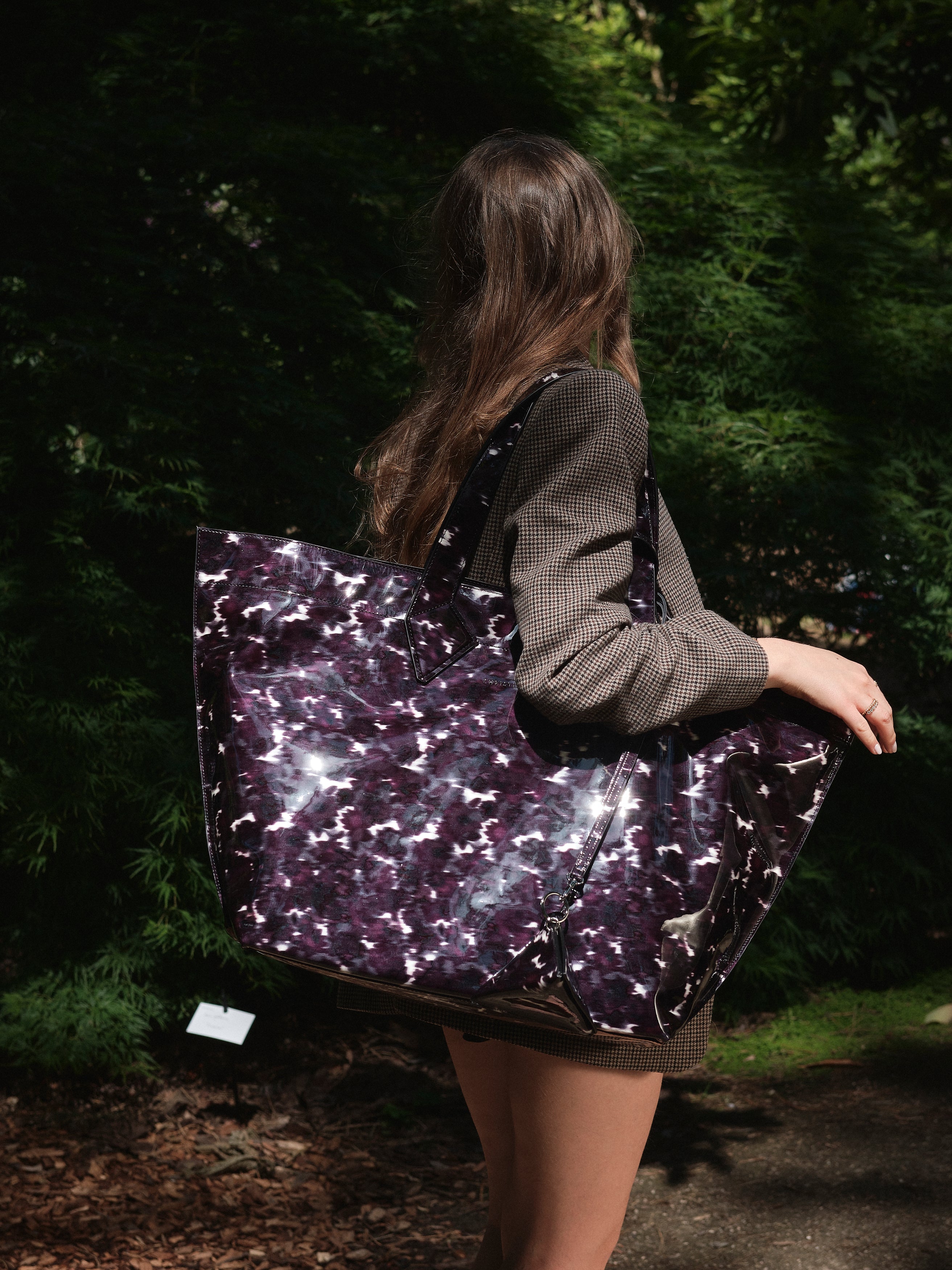 XL BLUEBERRY TOTE BAG