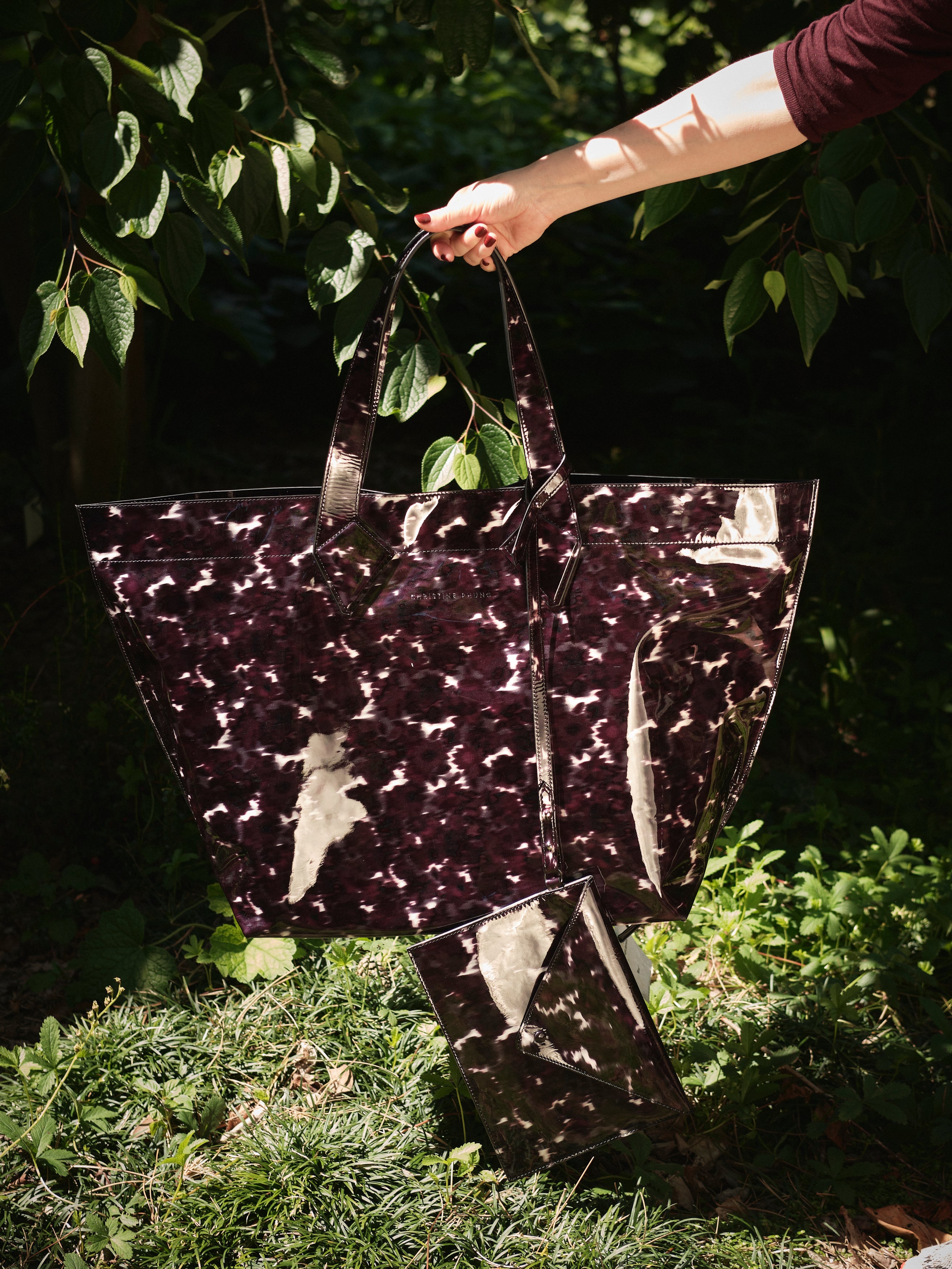 XL BLUEBERRY TOTE BAG