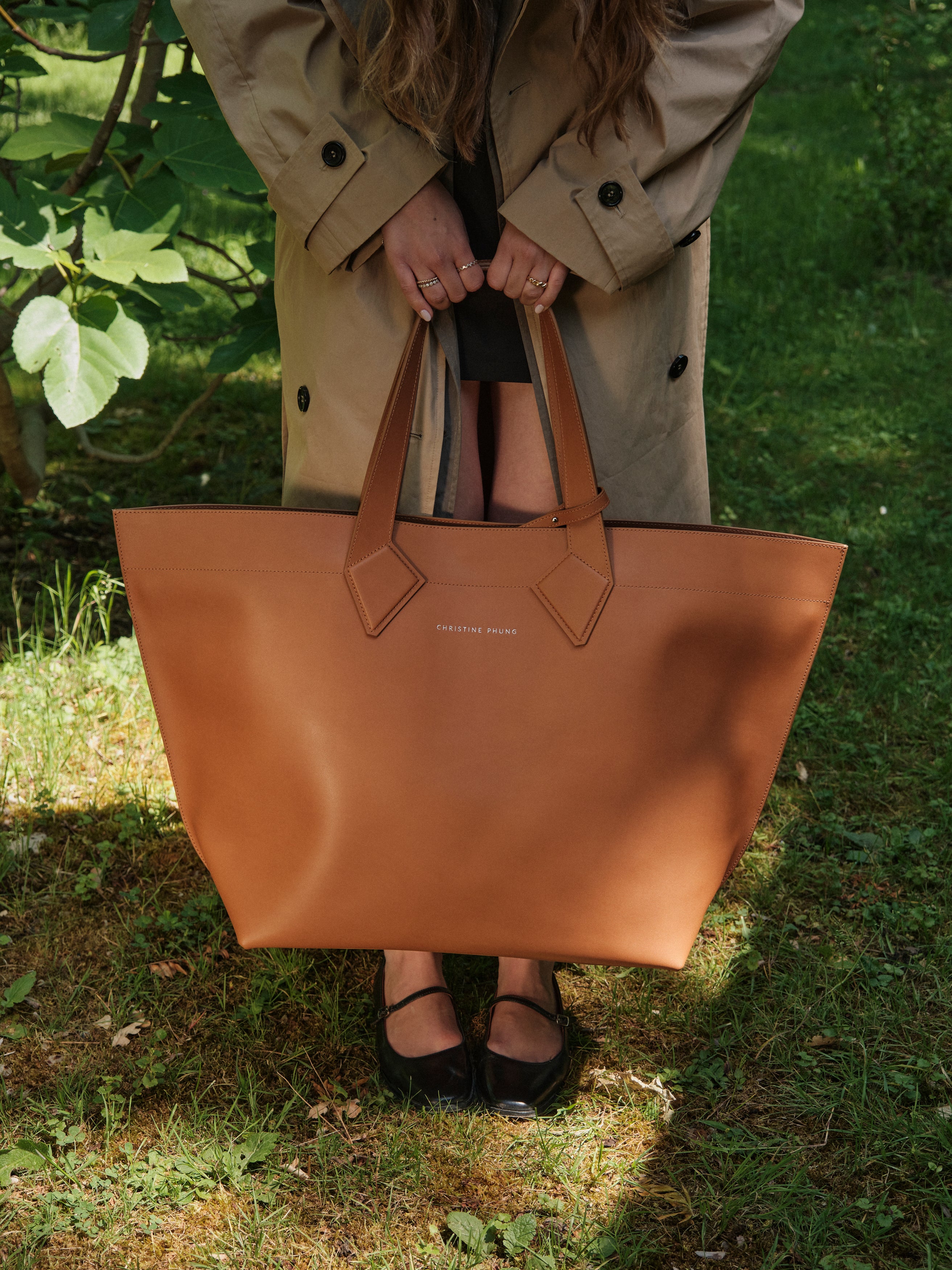 CAVALCADE XL TOTE BAG