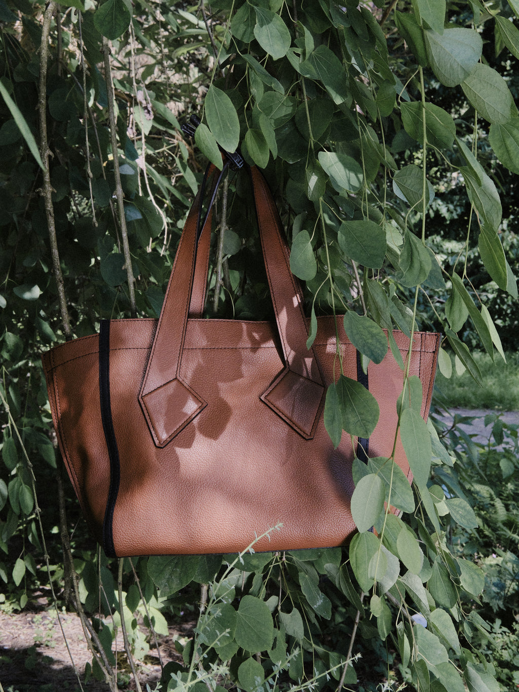 03 Duo Leather Tote Bag and Black Pool Bag PRE-ORDER