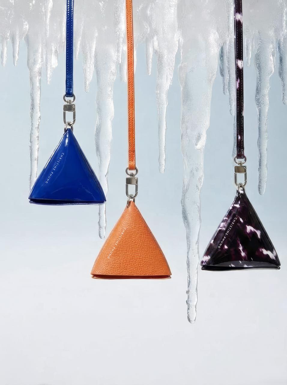 BLUE LEATHER BERLINGOT